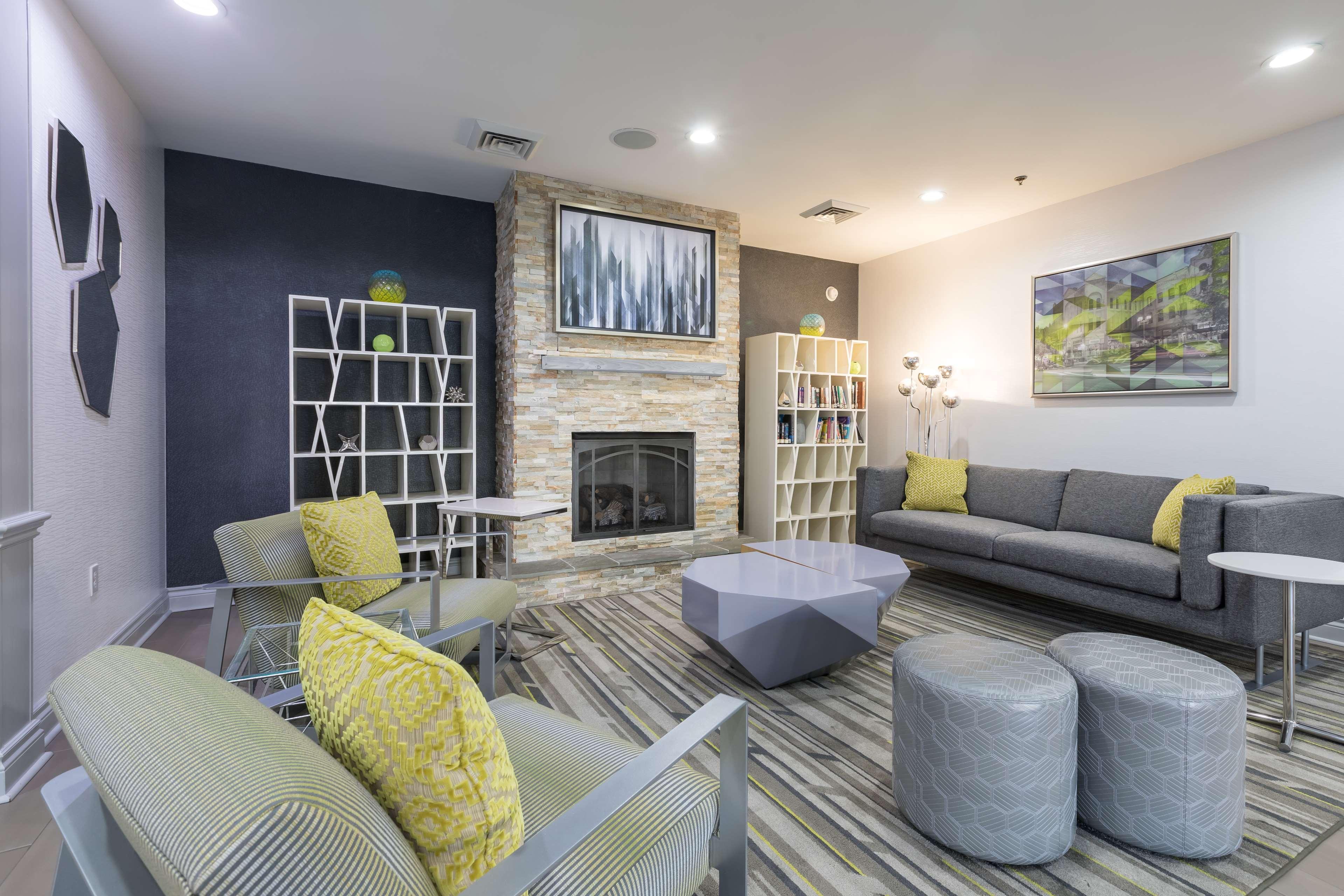 Country Inn & Suites By Radisson Asheville Downtown Tunnel Road エクステリア 写真