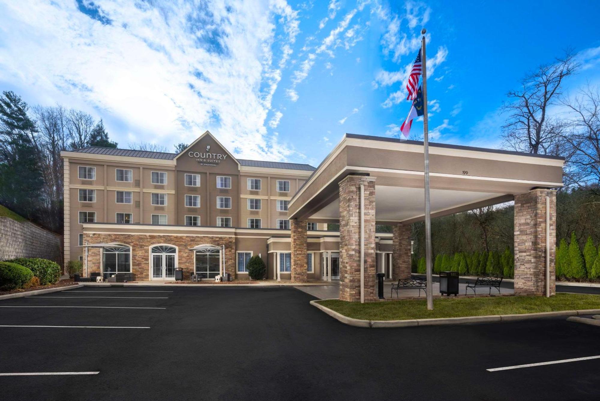 Country Inn & Suites By Radisson Asheville Downtown Tunnel Road エクステリア 写真